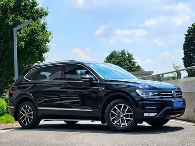 2018 Volkswagen Tiguan L 330TSI Automatic 2WD Luxury Edition, фото 3, лот 10262508