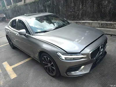2020 Volvo S60 T4 Momentum Luxury Edition, фото 4, лот 10366445