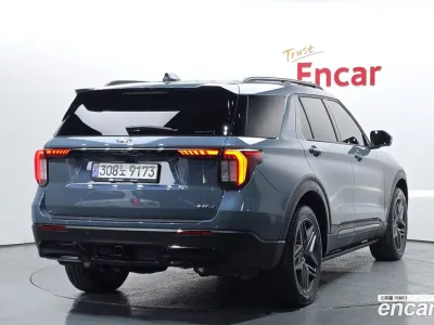 2025 Ford Explorer 2.3 ST-Line 4WD, фото 2, лот 10124804
