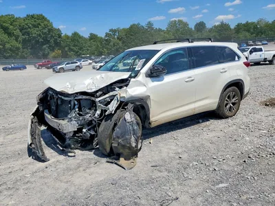 2017 TOYOTA HIGHLANDER LE PLUS, фото 1, лот 10522370