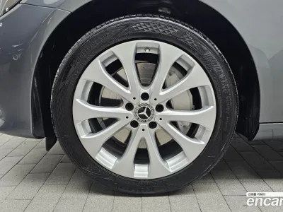 2017 Mercedes-Benz E-Class E300 Exclusive, фото 4, лот 10047863