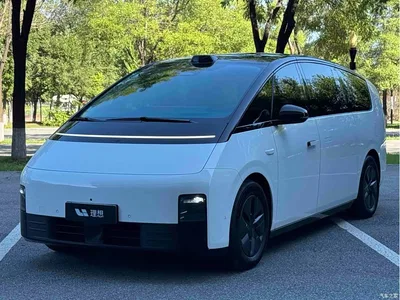 2024 Li Auto MEGA Ultra, фото 3, лот 10479282