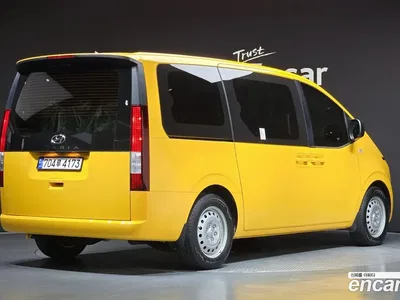 2023 Hyundai Staria Tourer 11-Seater, фото 2, лот 10402997