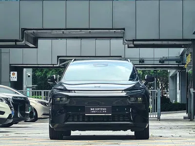 2025 XPeng G9 680 Ultra Long Range AWD Max, фото 2, лот 10375800