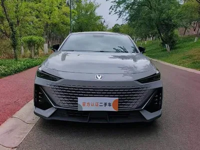 2022 Changan UNI-V 1.5T Premium Model, фото 2, лот 10476660