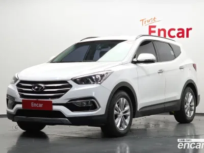 2017 Hyundai Santafe Diesel 2.0 4WD, фото 1, лот 10512803