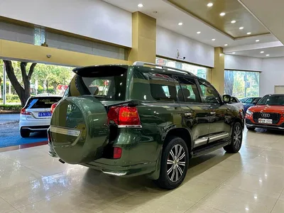 2015 Toyota Land Cruiser (Import) 4.0L V6 Middle East Limited Edition, фото 3, лот 11571467