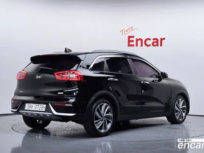 2017 Kia Niro Prestige, фото 2, лот 10079110
