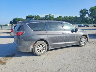 2022 CHRYSLER VOYAGER LX, фото 3, лот 10865239