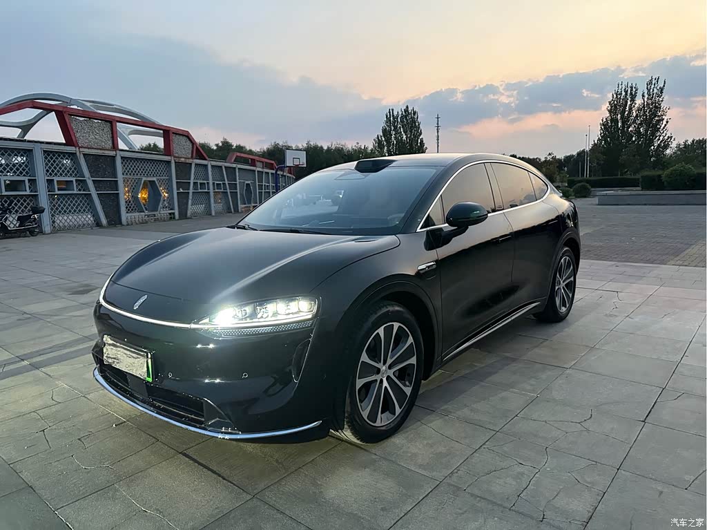 2026 Zhijie Luxeed R7, фото 1, лот 11223597