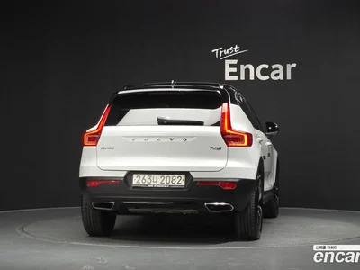 2020 Volvo XC40 T4 R-Design, фото 4, лот 10115046