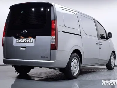 2022 Hyundai Staria Cargo 3-Seater, фото 2, лот 11520291