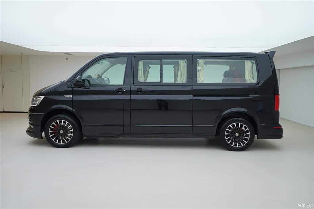 2018 Volkswagen Caravelle 2.0TSI 4WD Comfort Edition 7-Seater, фото 3, лот 10417690