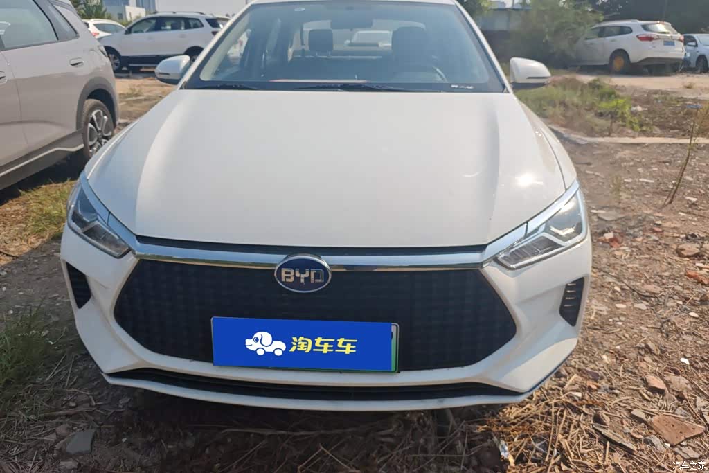 2021 BYD e3 Leading Comfort Edition, фото 3, лот 10448537