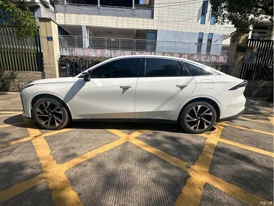 2024 Geely Galaxy Galaxy L6 125km PLUS Soaring Dragon Edition, фото 4, лот 10432355