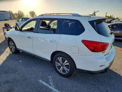 2018 NISSAN PATHFINDER SV, фото 2, лот 10753134