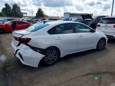 2024 KIA FORTE GT LINE, фото 3, лот 10780039