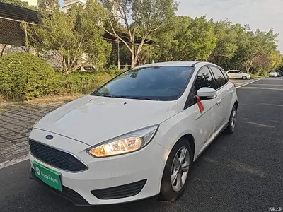 2018 Ford Focus Hatchback Classic 1.6L Automatic Comfort Smart Edition, фото 2, лот 11569483