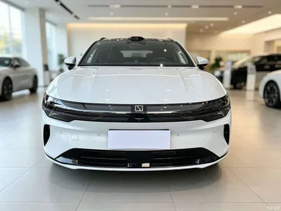 2025 ZEEKR 007GT Long Range RWD Smart Driving Edition 100kWh, фото 2, лот 10834334