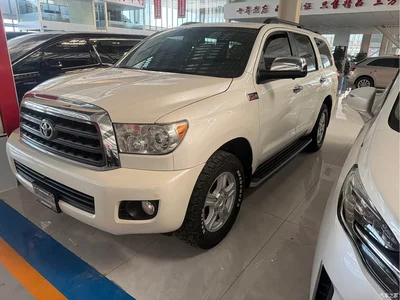 2010 Toyota Sequoia 5.7 Platinum Edition, фото 1, лот 10307420
