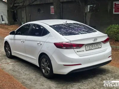 2016 Hyundai AVANTE 1.6 e-VGT SMART, фото 3, лот 10128268
