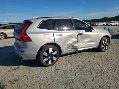 2024 VOLVO XC60 PLUS, фото 3, лот 10876673