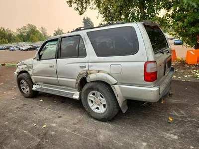 2000 TOYOTA 4RUNNER SR5, фото 2, лот 10980488