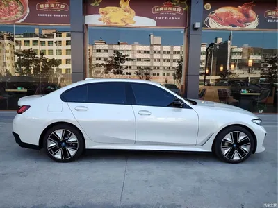 2024 BMW i3 eDrive 40 L Night Sport Package, фото 4, лот 10472947