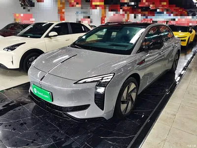 2025 Hongqi EH7 640 AWD Smart Selection Edition, фото 1, лот 10415972