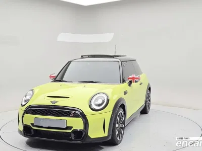 2023 Mini Cooper Classic Launch Pack, фото 1, лот 10143059
