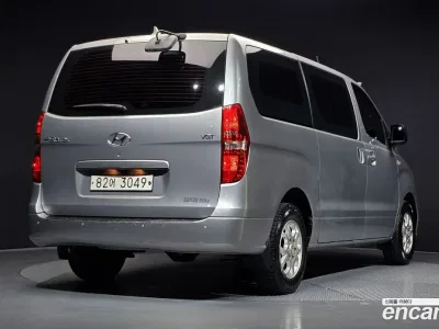 2016 Hyundai Starex 3-Seater VAN, фото 2, лот 11586112