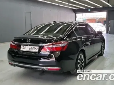 2017 Honda Accord 2.0 Hybrid, фото 2, лот 10033739