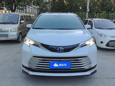 2023 Toyota Sienna 2.5L Hybrid Platinum Edition, фото 2, лот 10295583