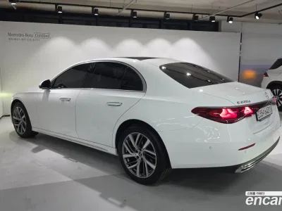 2024 Mercedes-Benz E-Class E220d 4MATIC Exclusive, фото 3, лот 11241212