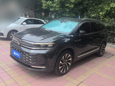2025 Volkswagen Talagon Model 450TSI AWD Premium 6-Seater, фото 1, лот 10616374