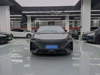 2022 Changan UNI-V 1.5T Smart Pilot Edition, фото 2, лот 11199394
