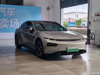2021 XPeng P7 480E, фото 3, лот 11140621