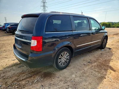 2013 CHRYSLER TOWN & COUNTRY TOURING L, фото 3, лот 10866558