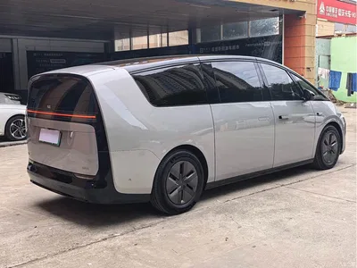 2025 Li Auto MEGA Model Home Family Special Edition, фото 4, лот 10443927