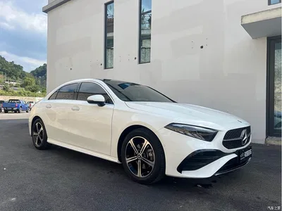 2024 Mercedes-Benz A-Class A 200 L Fashion Edition, фото 3, лот 10404182