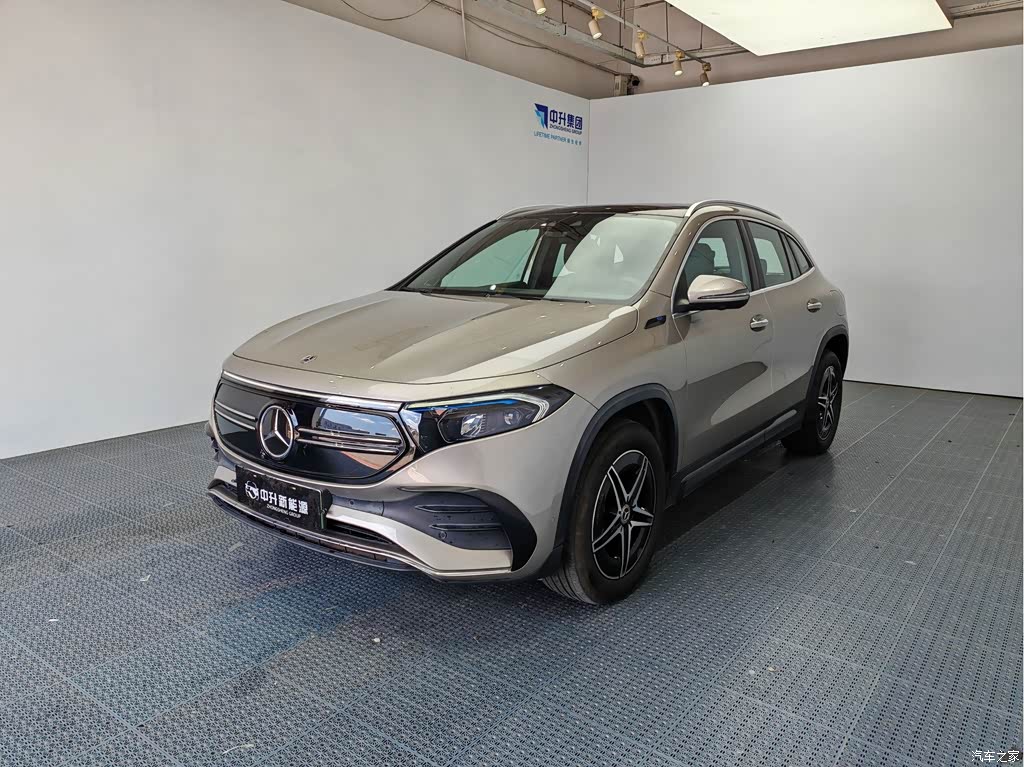 2022 Mercedes-Benz EQA 300 4MATIC Launch Special Edition, фото 1, лот 10658299