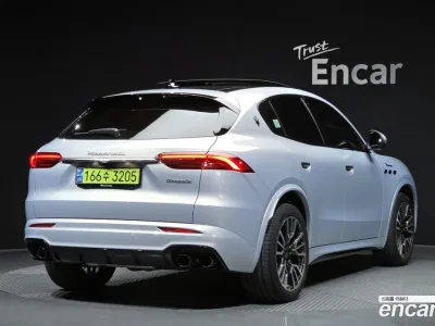 2023 Maserati Grecale 2.0 AWD Modena, фото 2, лот 10120221