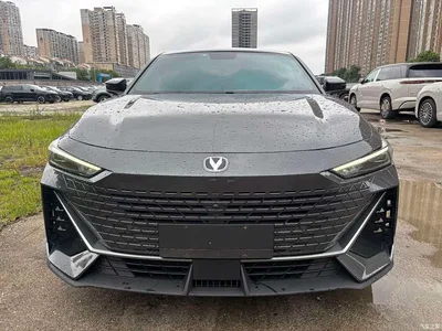 2022 Changan UNI-V 1.5T Premium Model, фото 2, лот 10250470