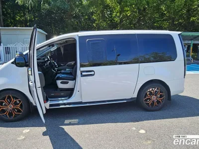 2022 Hyundai Staria L3.5 Cargo 5-Seater, фото 3, лот 10063305