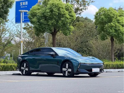 2025 XPeng P7 702km Long Range Edition, фото 3, лот 10375633