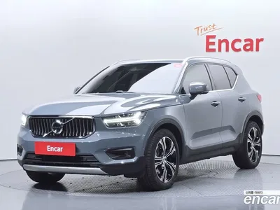 2021 Volvo XC40 B4 Inscription, фото 1, лот 10114413
