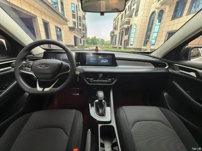 2021 Ford Escort 1.5L Automatic Gold Edition, фото 4, лот 11243012
