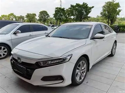 2018 Honda Accord 260TURBO Luxury Edition China V, фото 1, лот 10889603