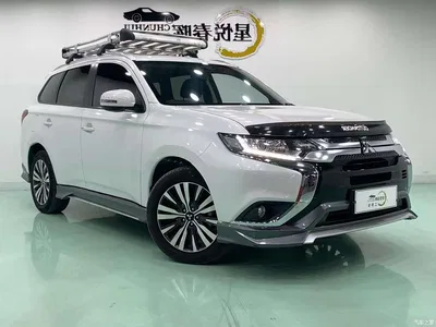 2021 Mitsubishi Outlander Facelift 2.0L 2WD Premium Edition 7-Seater, фото 3, лот 10339249
