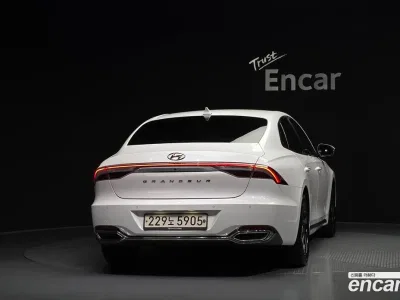 2020 Hyundai Grandeur Exclusive, фото 3, лот 10532569